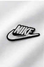 Nike T-shirt